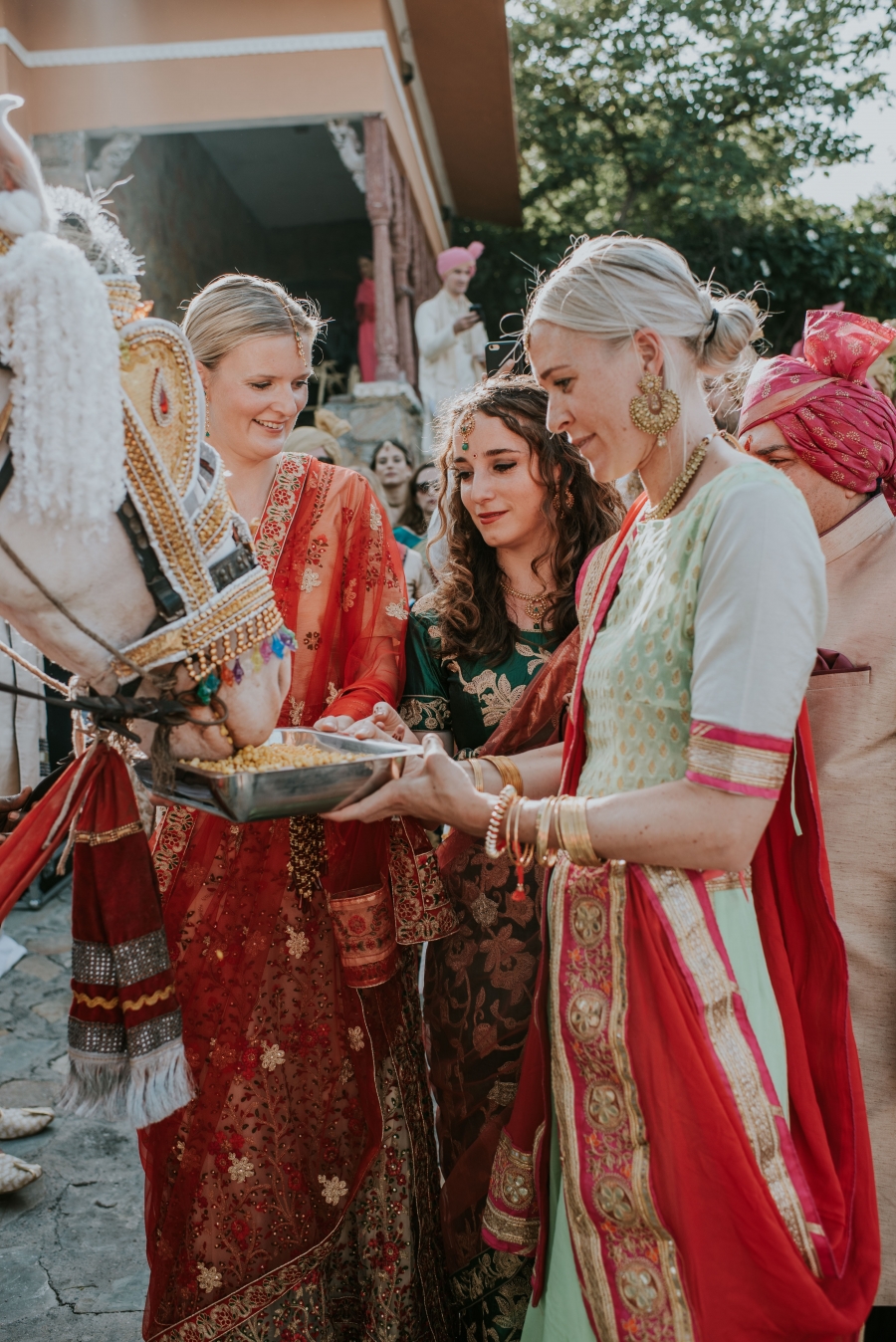 FIH Fotografie » Sehera Bandhi in and Baraat procession