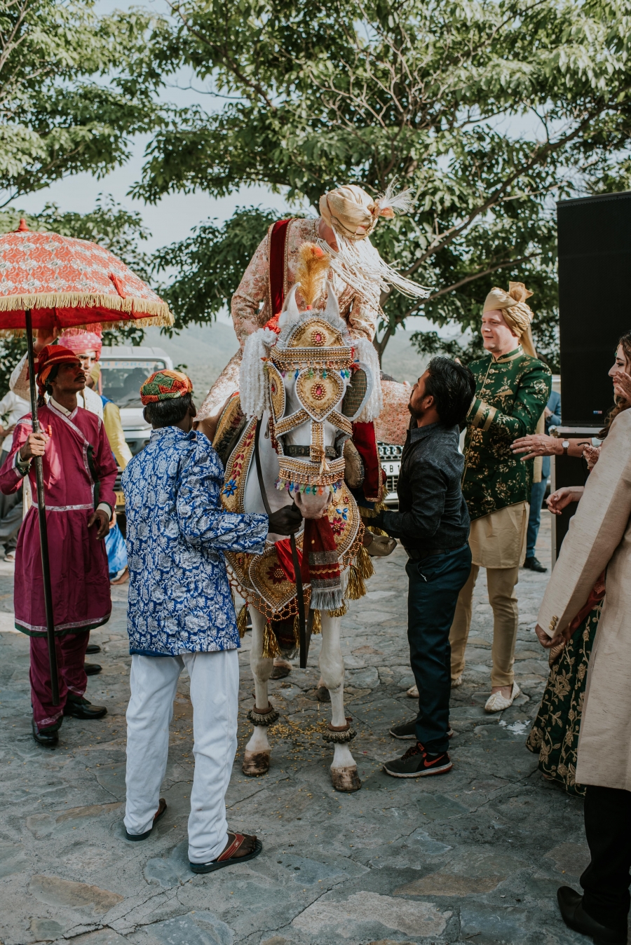 FIH Fotografie » Sehera Bandhi in and Baraat procession