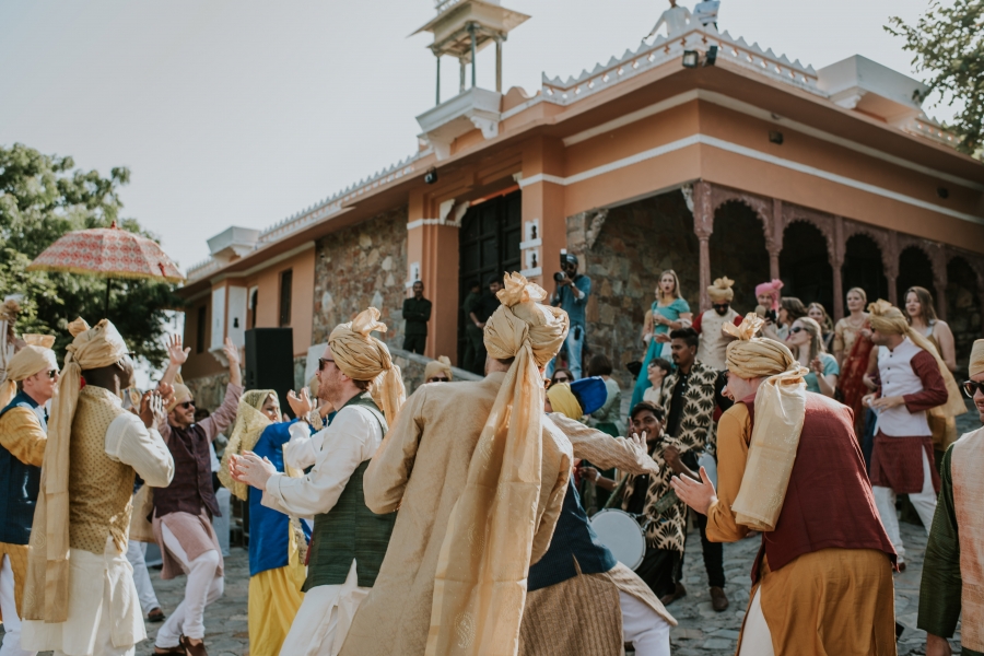 FIH Fotografie » Sehera Bandhi in and Baraat procession