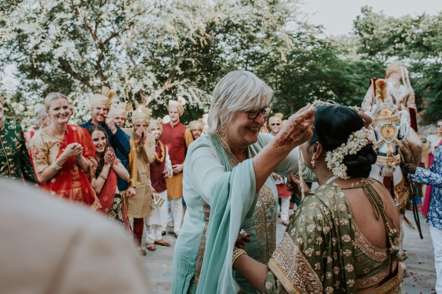 FIH Fotografie » Sehera Bandhi in and Baraat procession